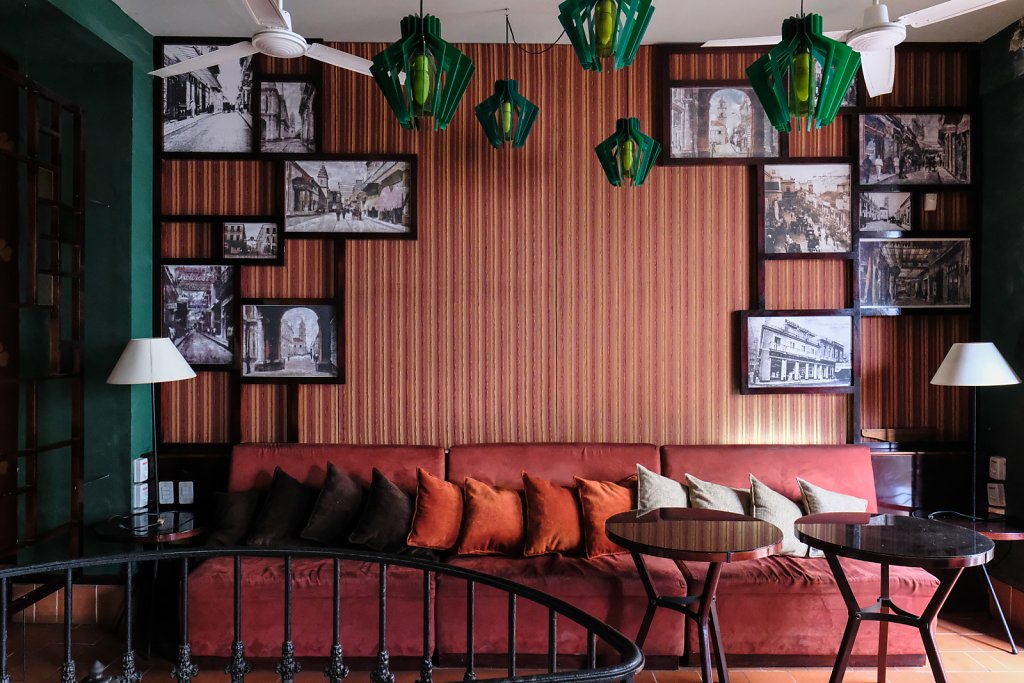 cuba-cafeoreillylounge-2017-xpro2-xf16-vincenttam.jpg