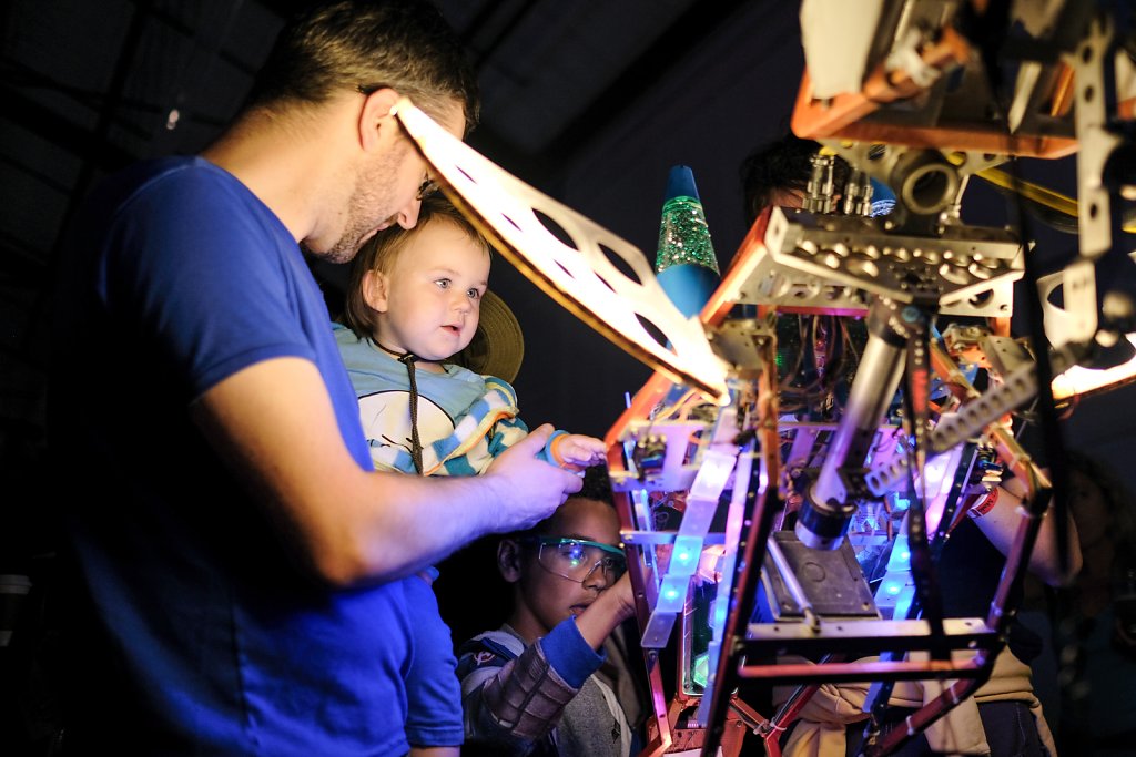 makerfaire-wonder-2016-xpro2-xf23-vincenttam.jpg