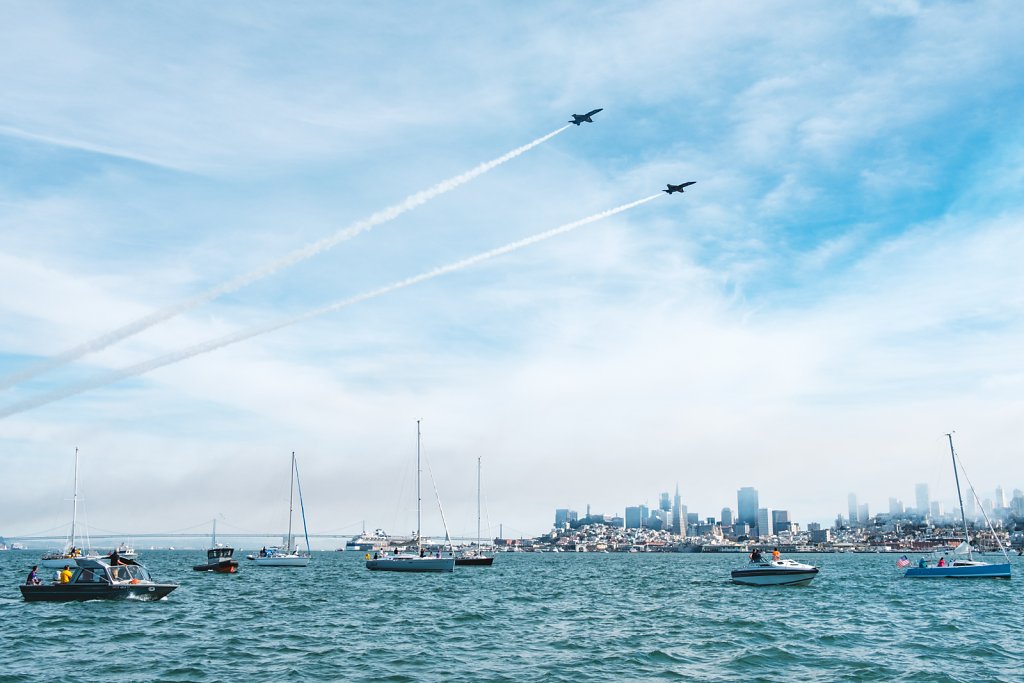 fleetweek-doubleflyover-2016-xpro2-xf16-vincenttam.jpg