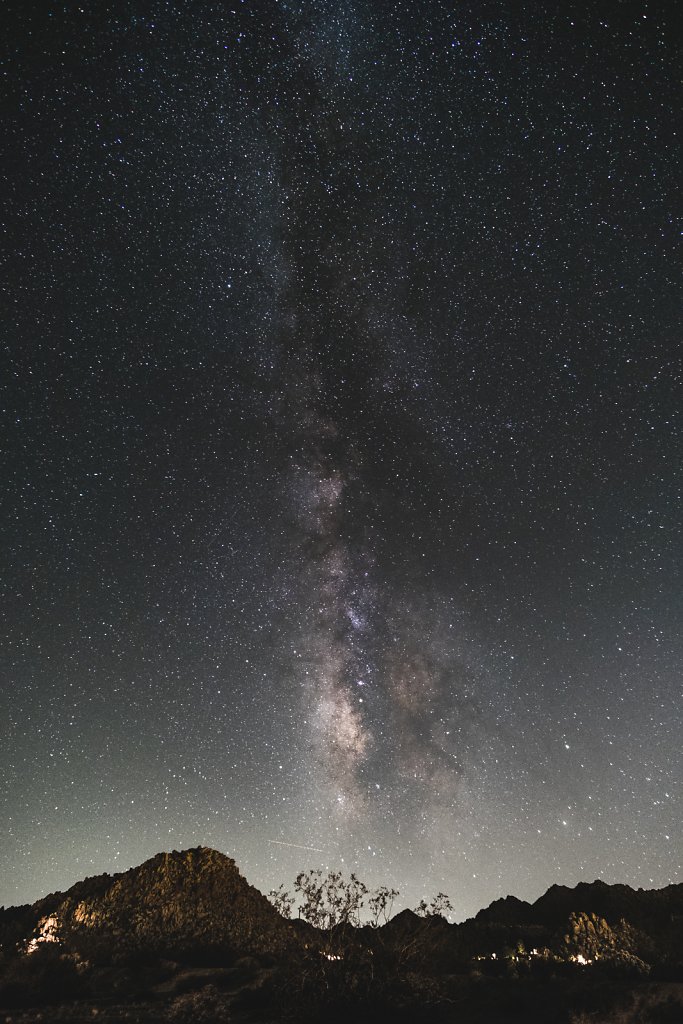 joshuatree-milkywaynightscape-2016-xpro2-12mm-vincenttam.jpg